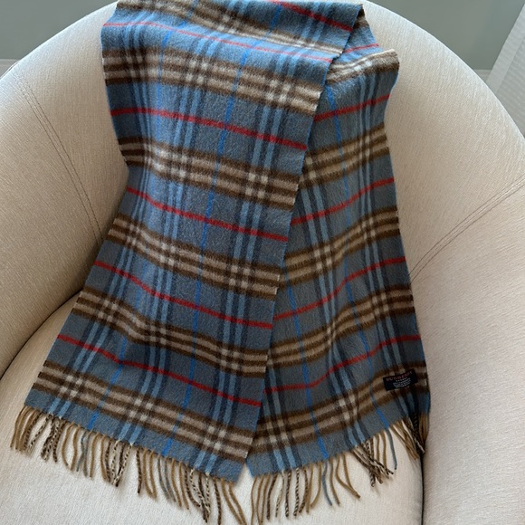 BURBERRY VINTAGE 100% CASHMERE SCARF BLUE, BEIGE, BROWN AND RED WITH FRINGE - Picture 8 of 8